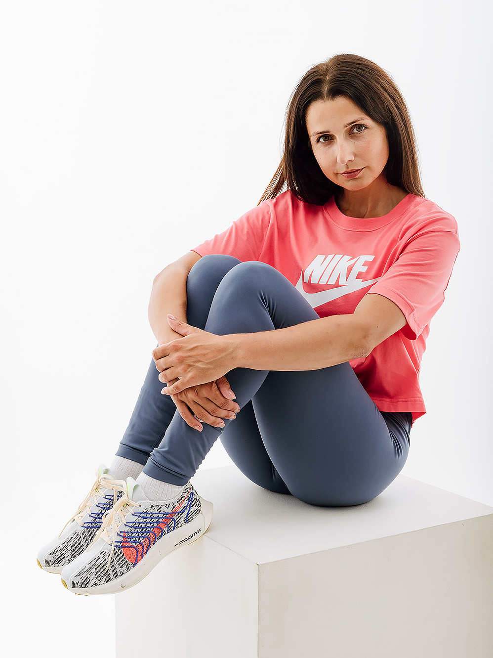 Футболка Nike W NSW TEE ESSNTL CRP ICN FTR BV6175-894