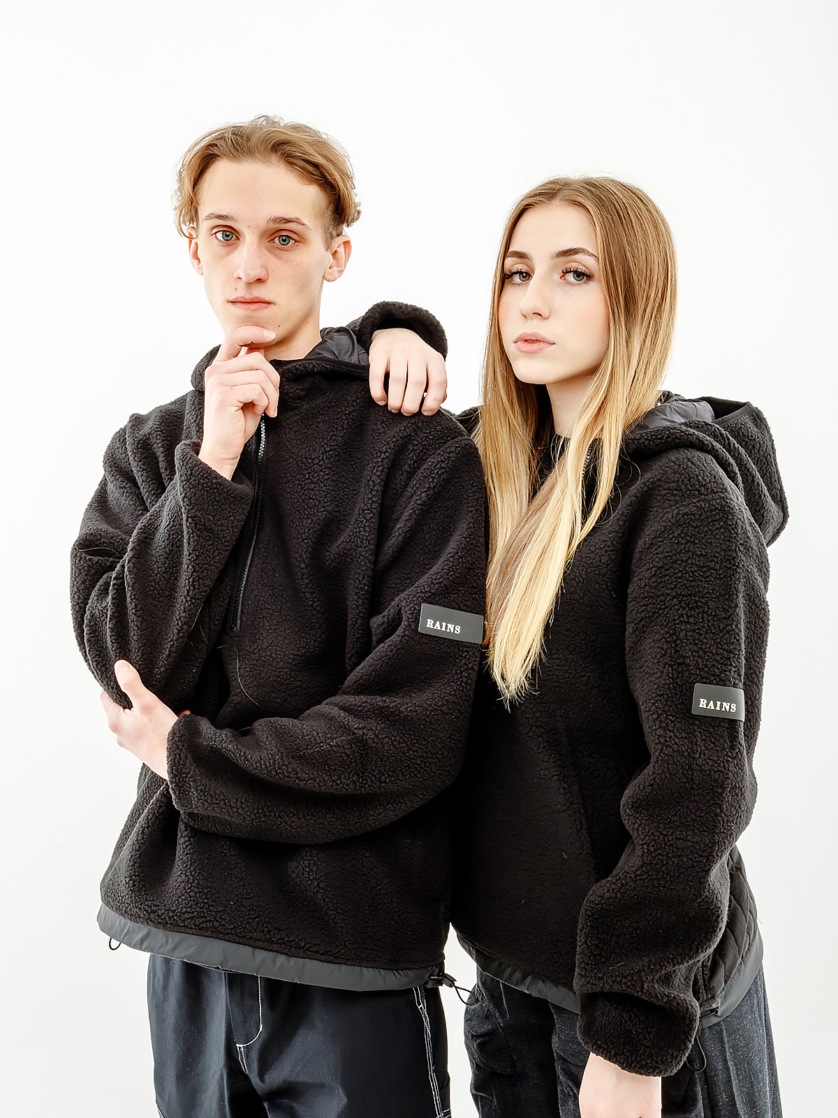 Кофта Rains Tops 1853-Black 1 1 4