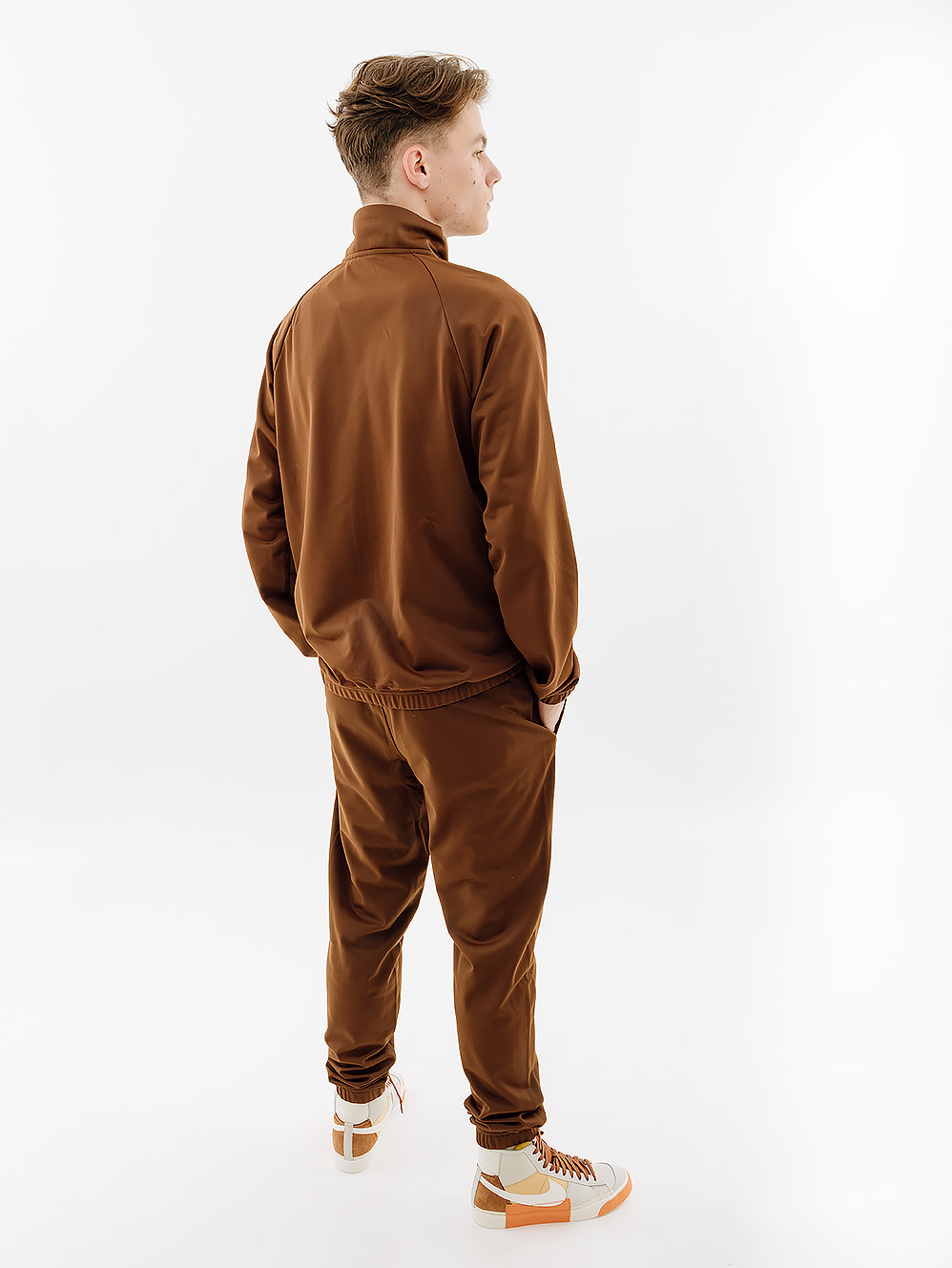 Спортивний костюм Nike CLUB SUIT FB7351-259