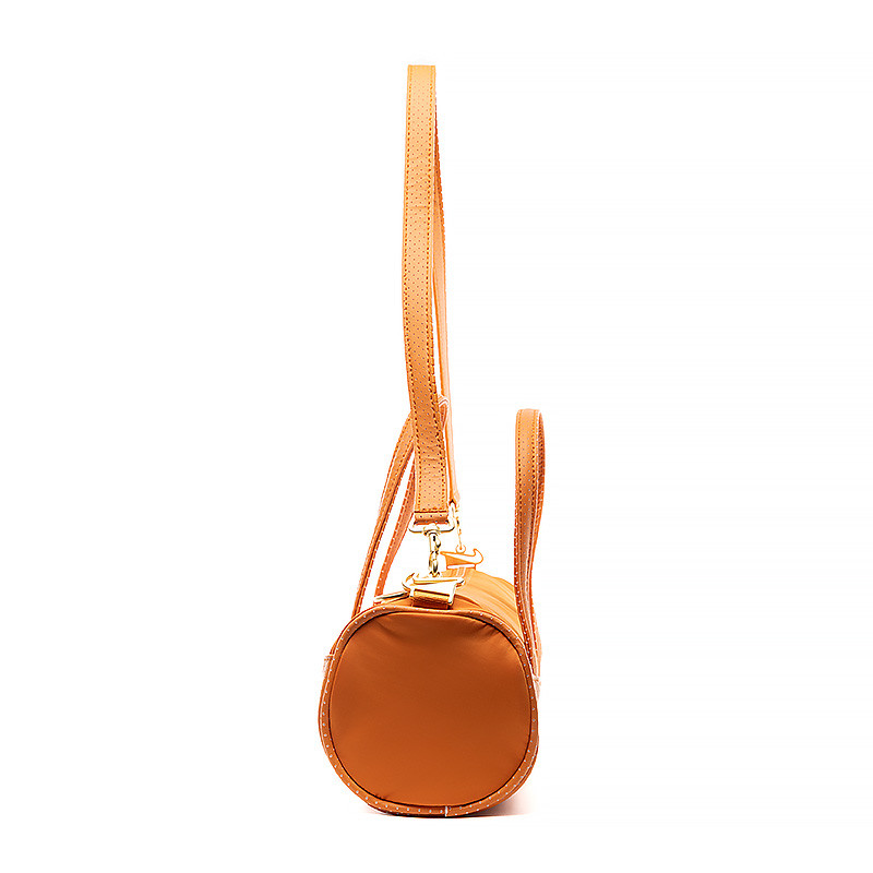 Сумка Nike W NSW CLASSIC BARREL BAG DQ5812-815