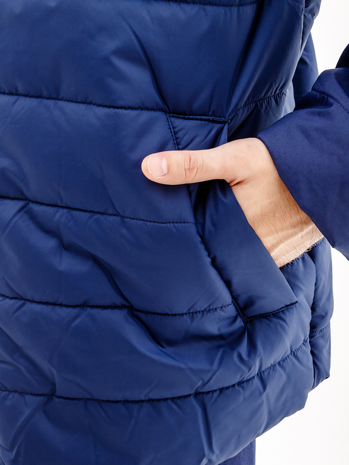 Куртка PUMA ESS+ Padded Jacket 84934906 1 3