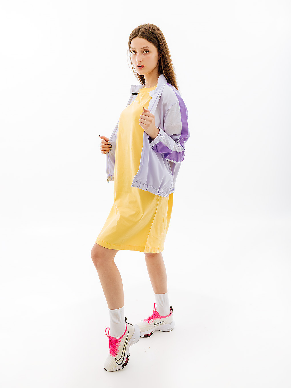Вітровка Nike W NK SWSH RUN JKT DX1037-536