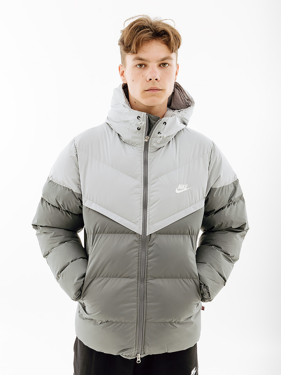 Куртка Nike FB8185-077 1 1