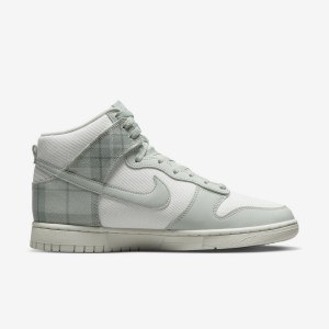 Кросівки Nike DUNK HIGH SE (GS) DV1724-100