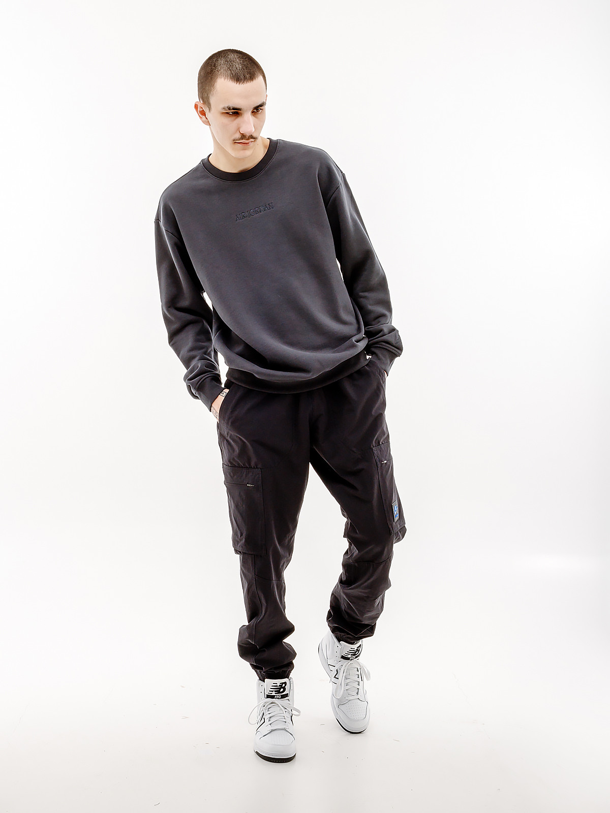 Штани Nike M AIR MAX WVN CARGO PANT FV5594-010