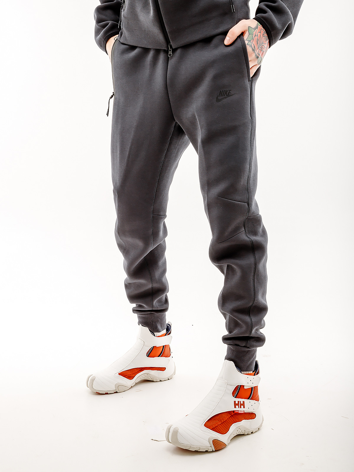 Штани Nike M NK TCH FLC JGGR FB8002-060 1 2