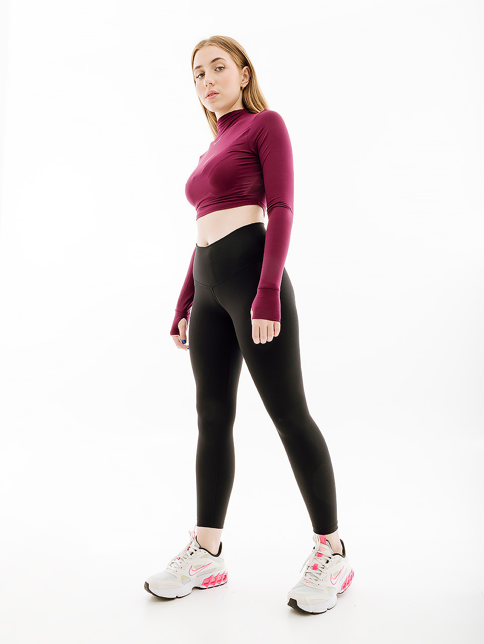 Кофта Nike ONE LUXE DF LS CROP ESS FB5276-610