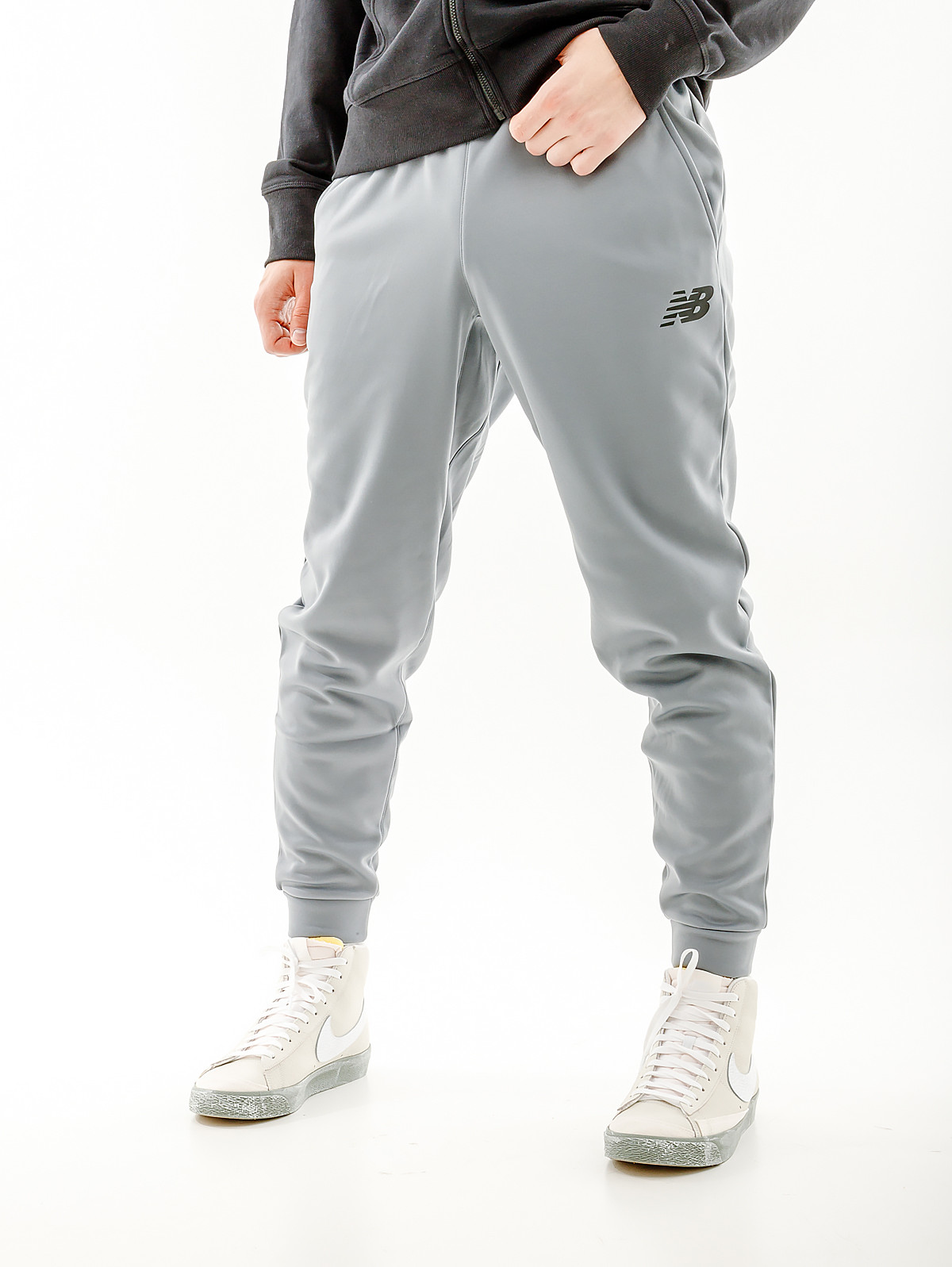 Штани New Balance чол Tenacity Perf MP23022GNM 1 1