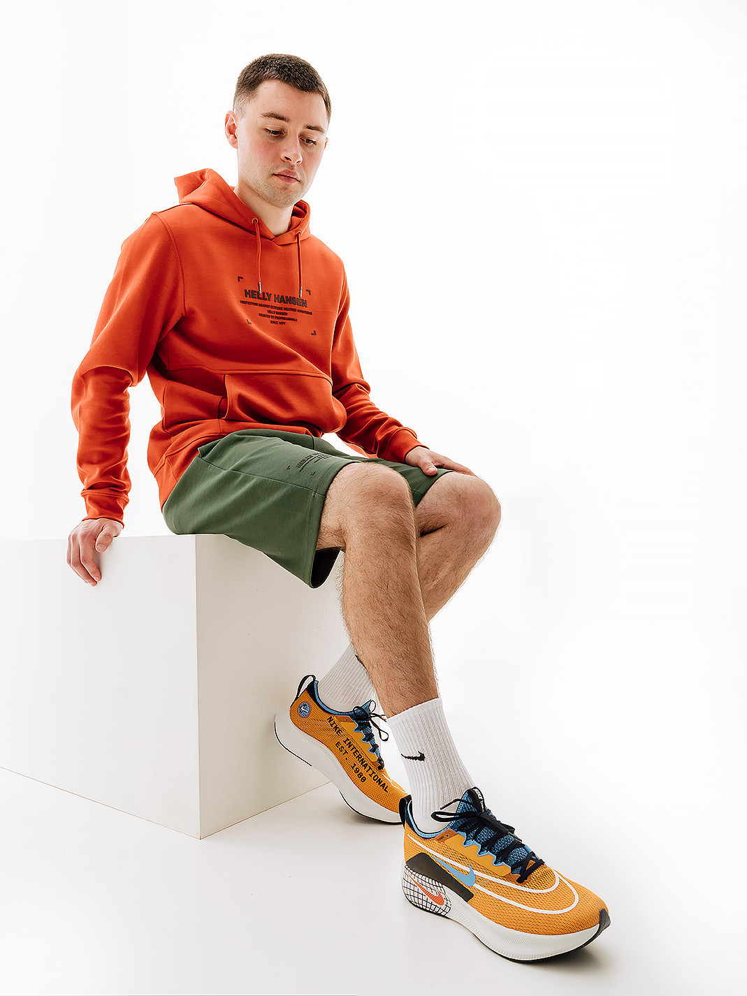 Худі HELLY HANSEN MOVE SWEAT HOODIE 53701-308 1 1 2