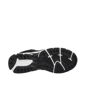 Кросівки New Balance M2002R V1 чоловічі M2002RBK (Розмір: M2002RBK