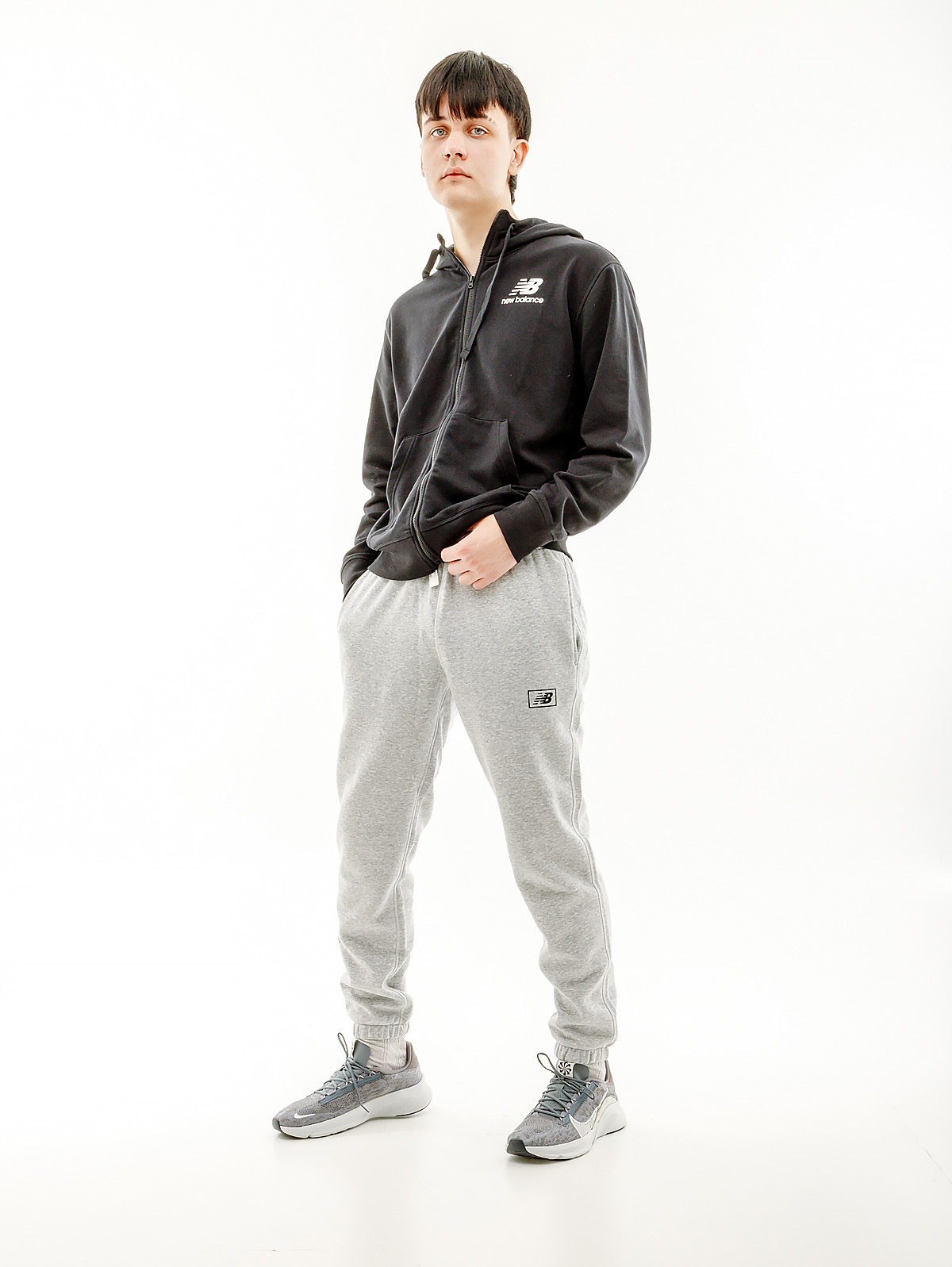 Штани New Balance Essentials Brushed MP33521AG