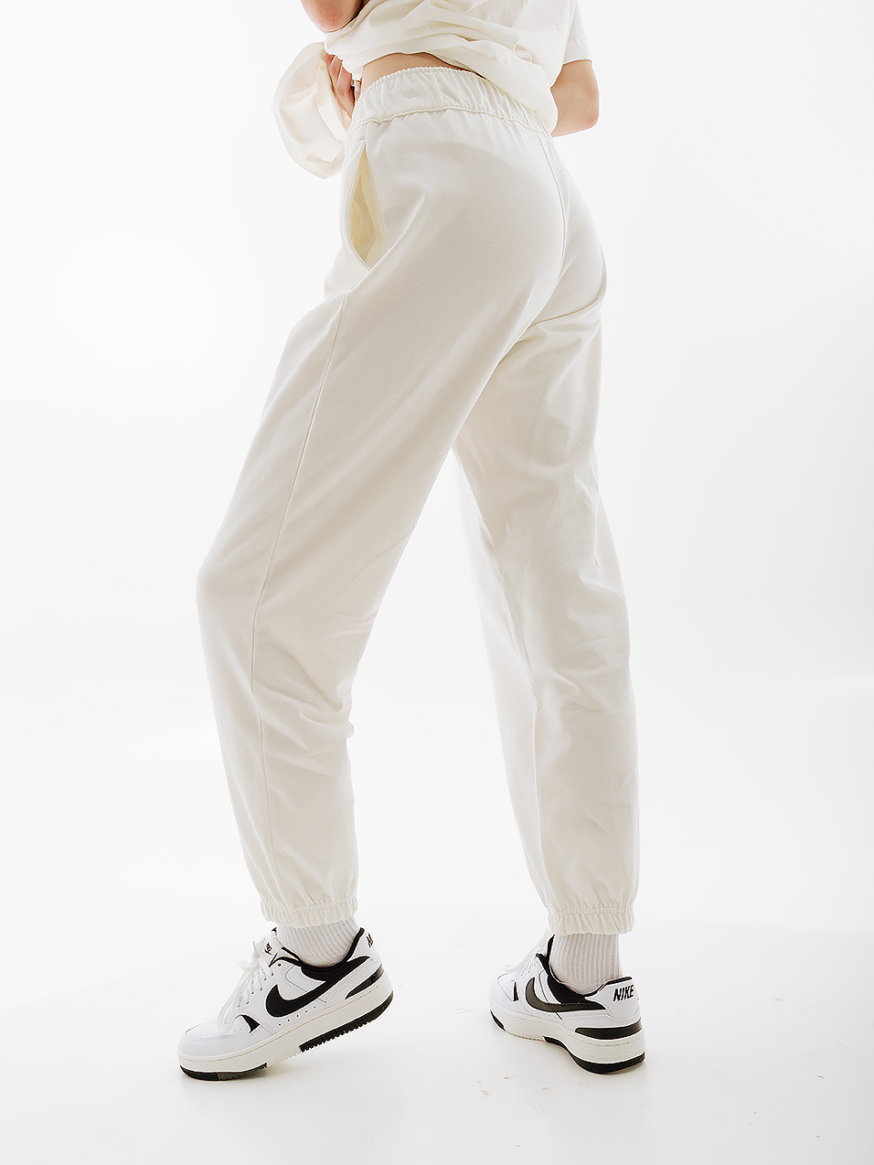 Штани Nike W NSW JRSY EASY JOGGER DM6419-133