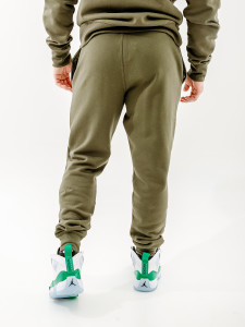 Брюки New Balance Classic CF MP03904ARG 1 1 2