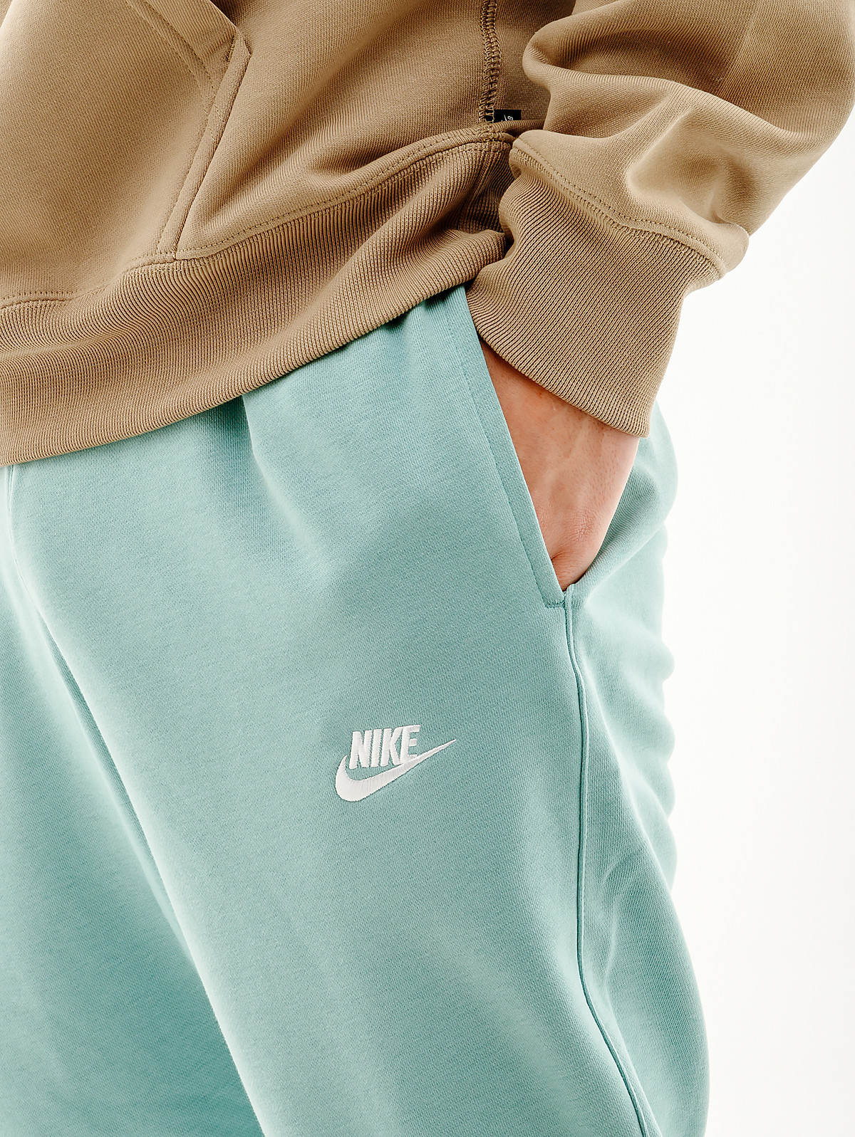 Штани Nike CLUB JGGR FT BV2679-309