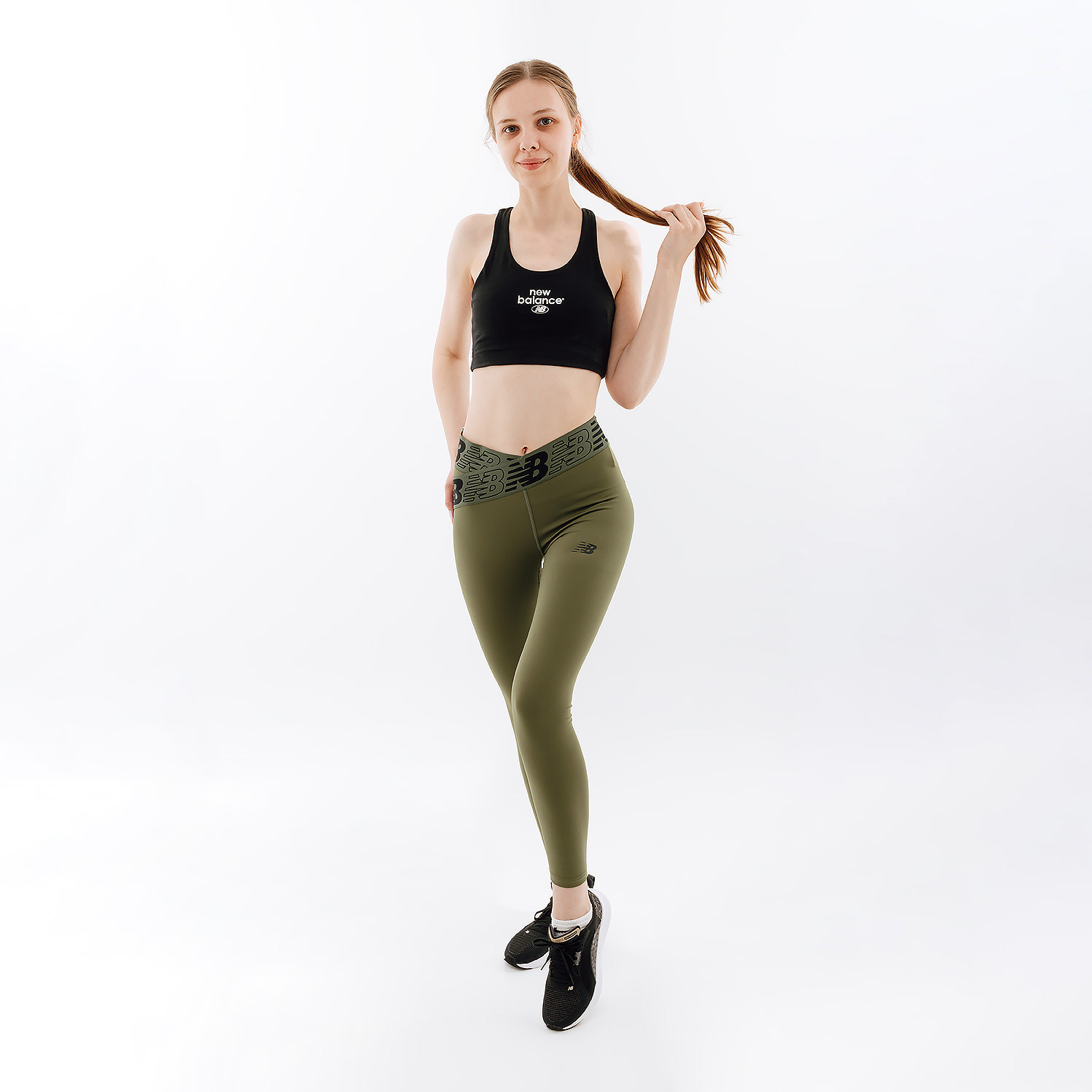 Топ New Balance Essentials Reimagined Bra WB31500BK