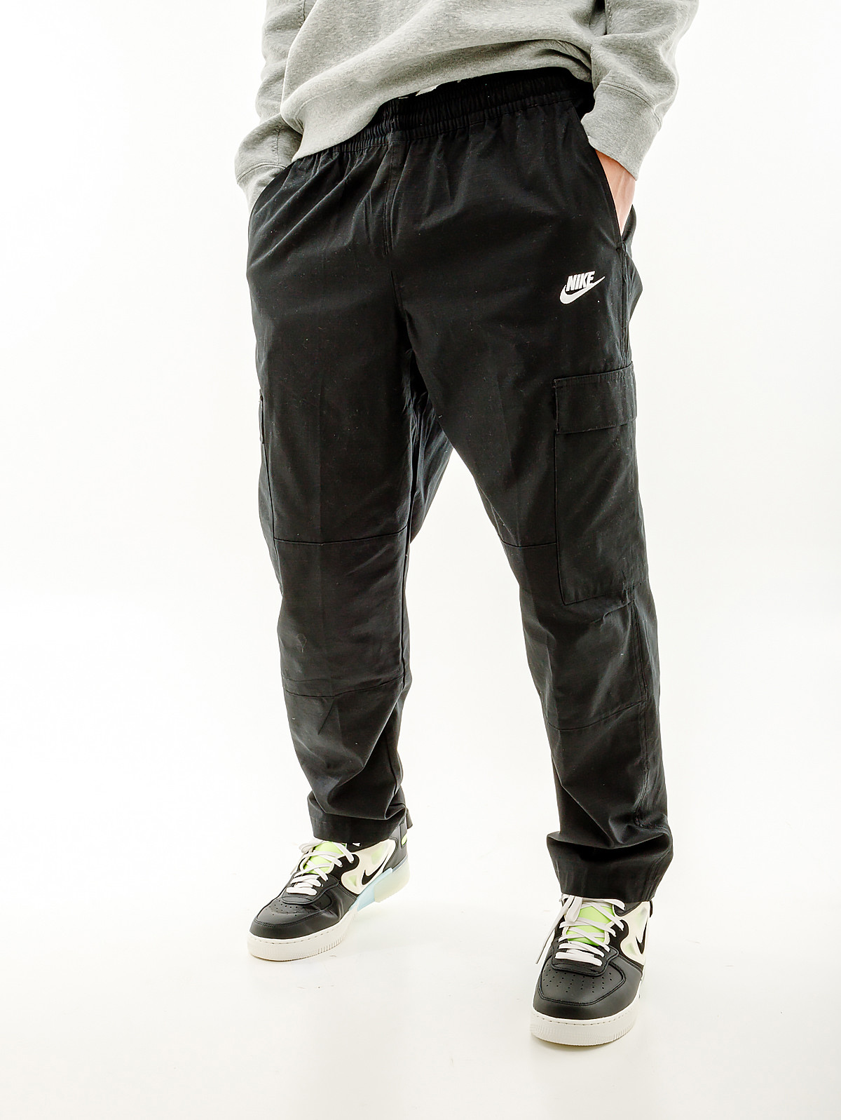 Штани Nike CLUB CARGO WVN PANT DX0613-010 1 2