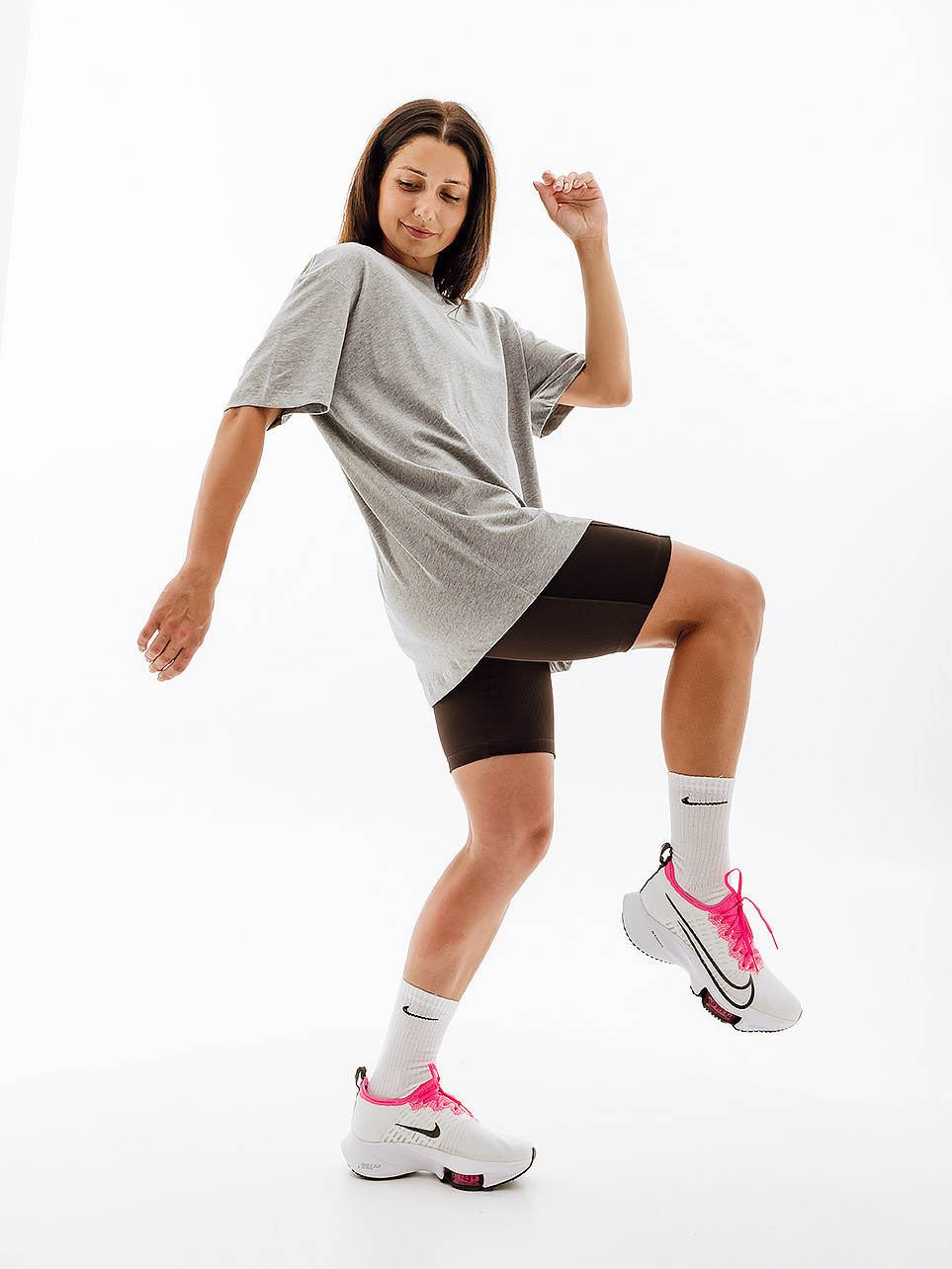 Футболка Nike W NSW ESSNTL TEE BF LBR DN5697-063