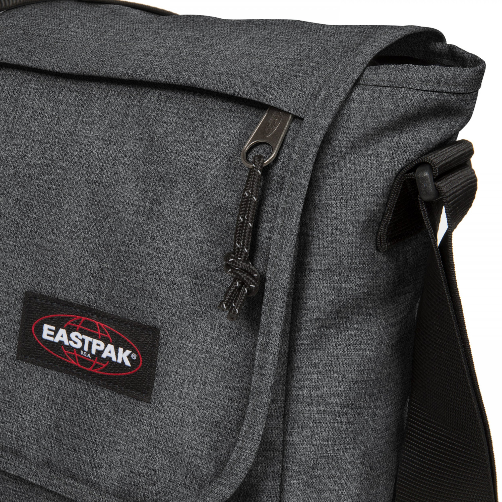 Сумка Eastpak Delegate EK00026E77H