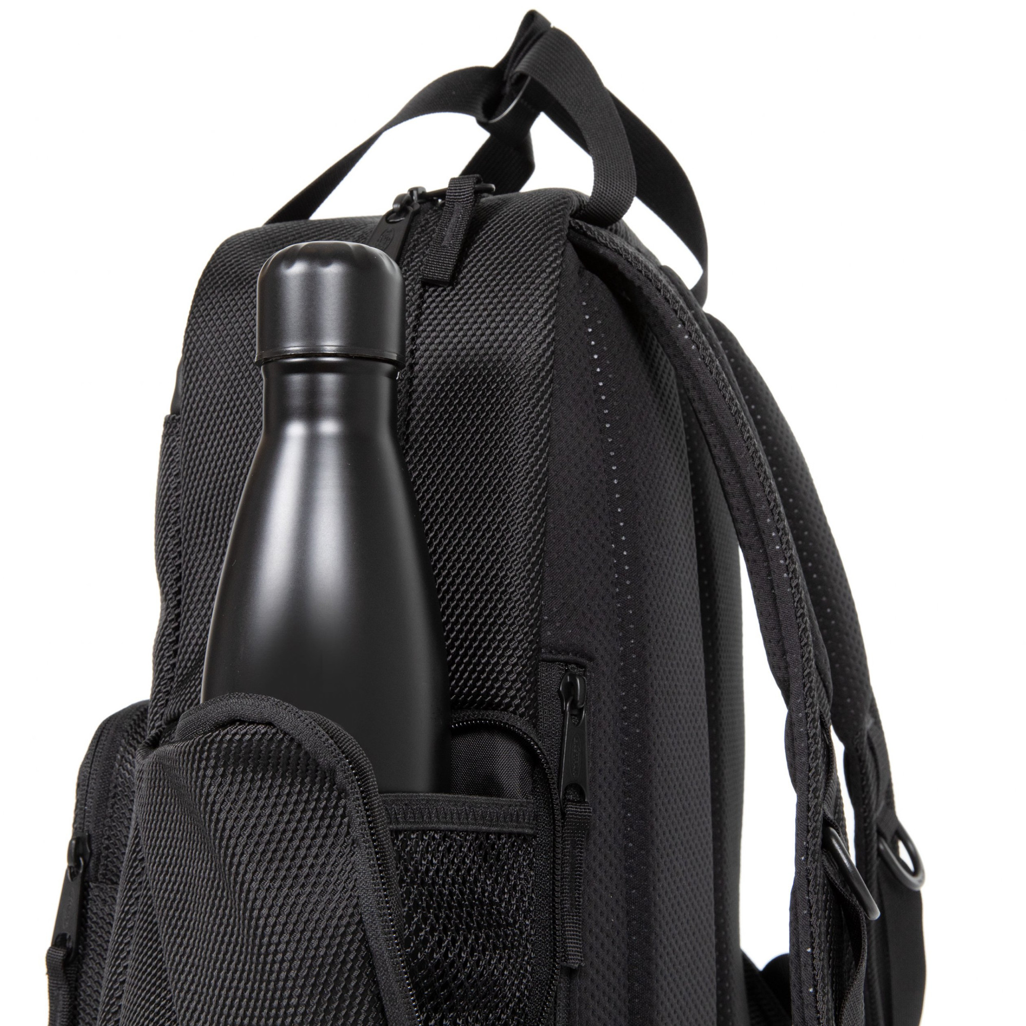 Рюкзак Eastpak TECUM W EK0A5B9X80W