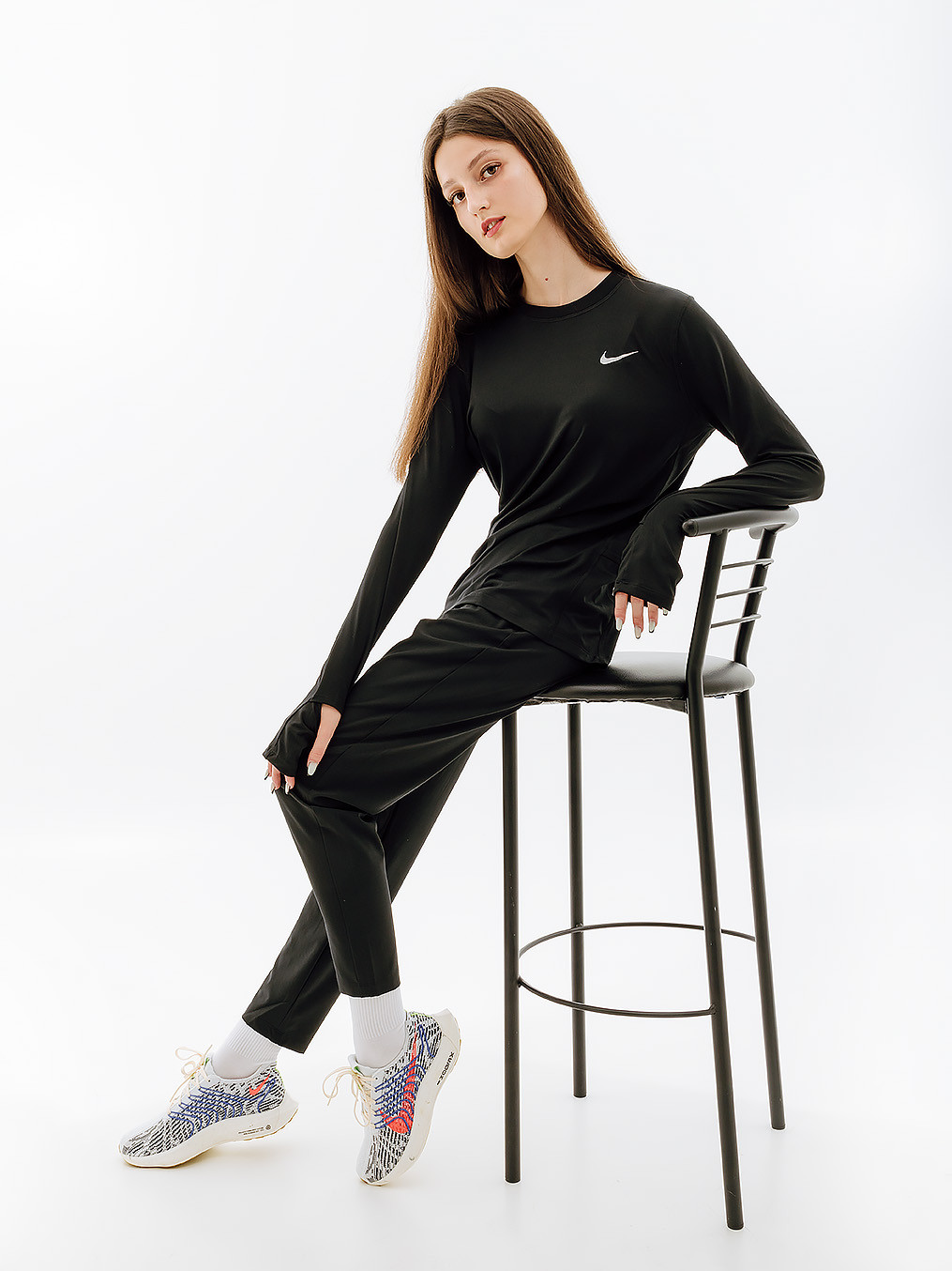 Футболка тренувальна Nike W NK DF ELEMENT CREW CU3277-010