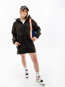 Куртка HELLY HANSEN W ESSENCE MID RAIN COAT 53971-990