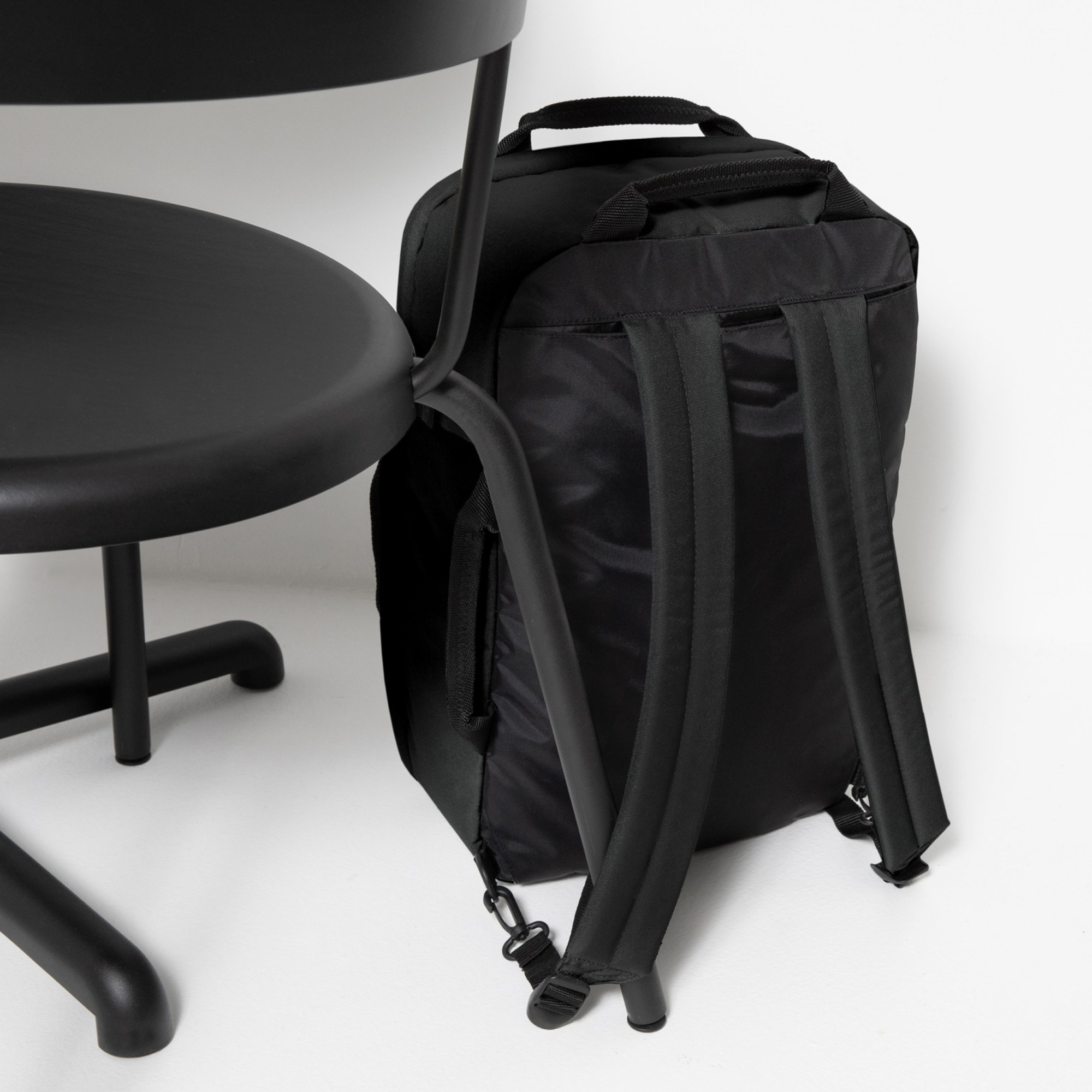 Рюкзак Eastpak MOREPACK EK0A5B8Z008