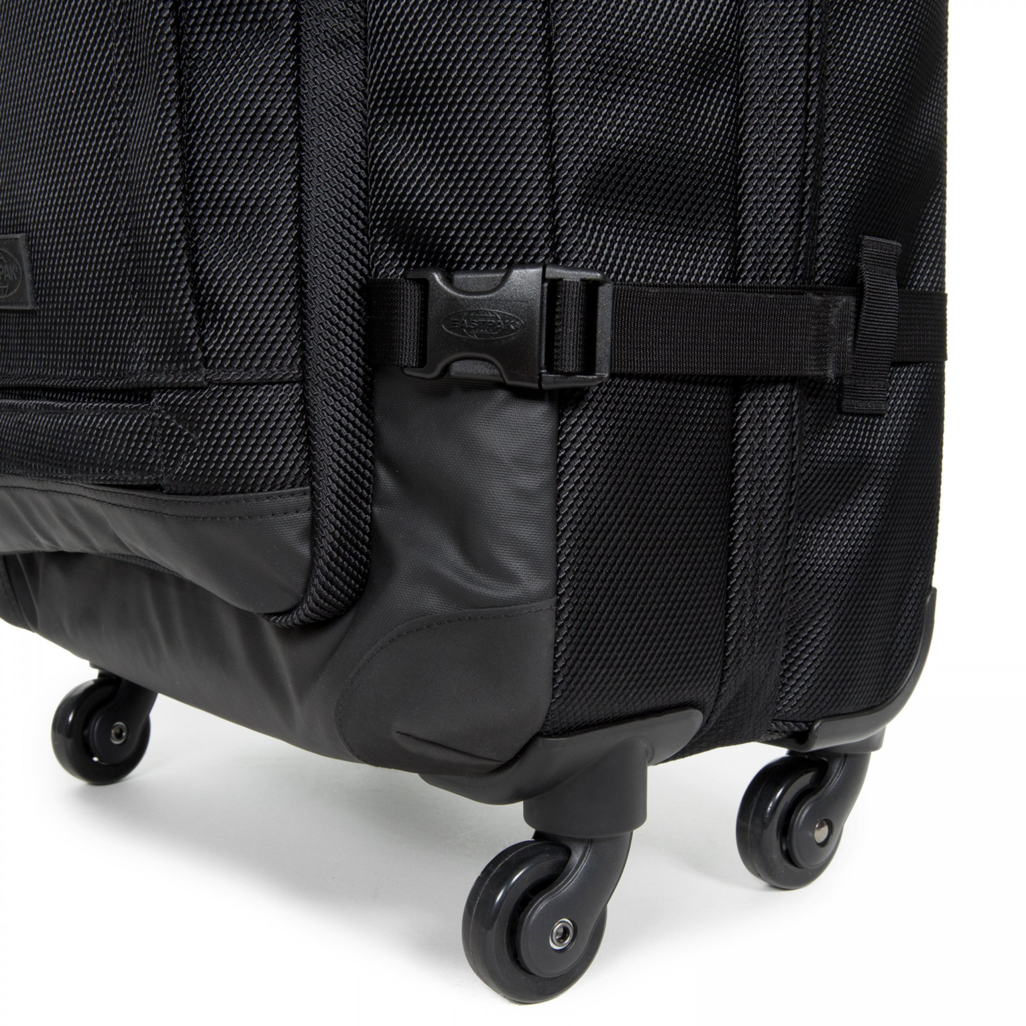 Валіза Eastpak TRANS4 CNNCT S EK00095E80W