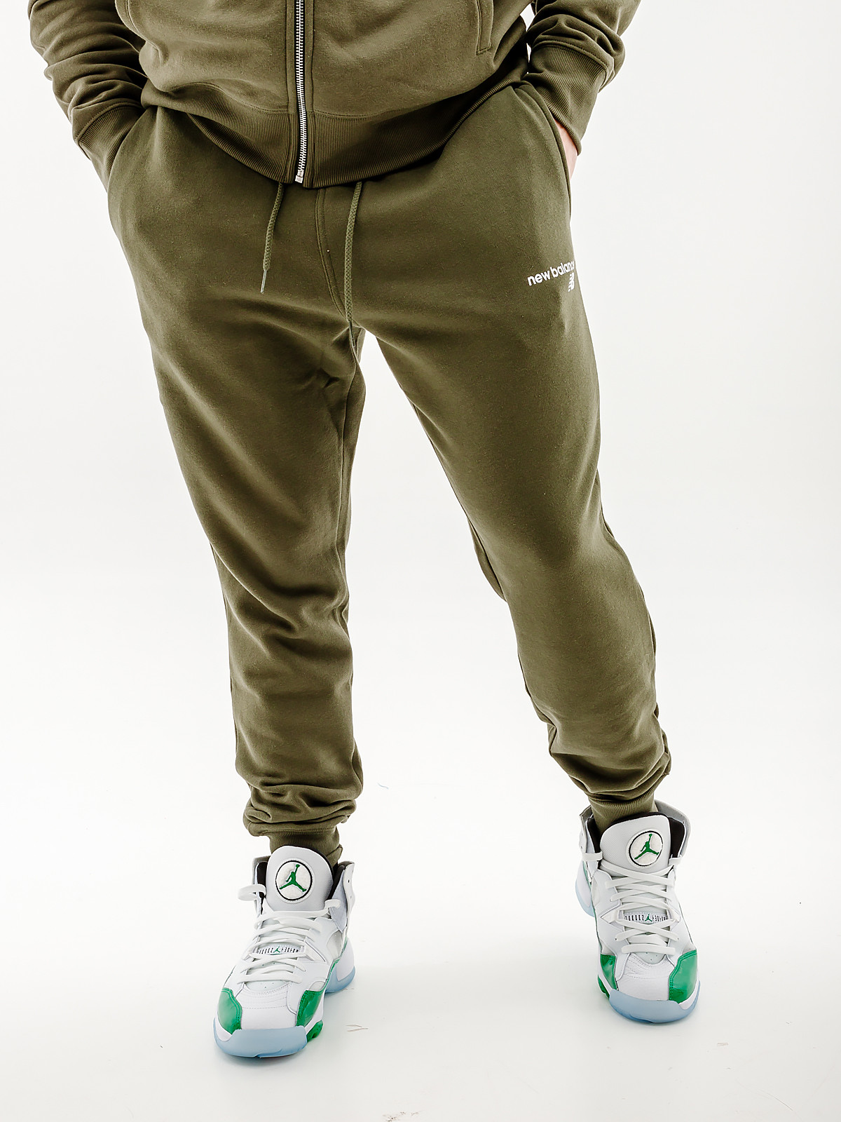 Брюки New Balance Classic CF MP03904ARG 1 1 4