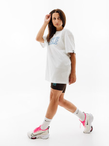 Футболка Nike W NSW TEE BF SW FJ4931-121