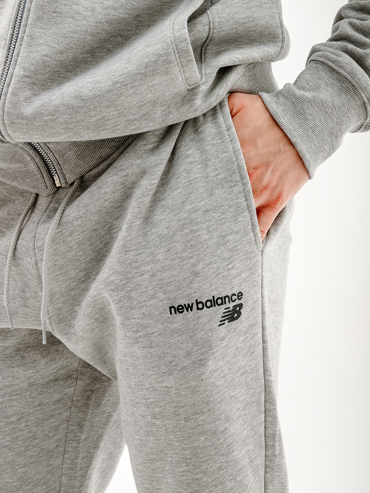 Брюки New Balance Classic CF MP03904AG 1 1 4