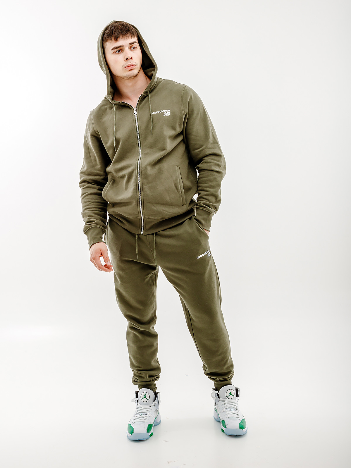 Брюки New Balance Classic CF MP03904ARG 1 1