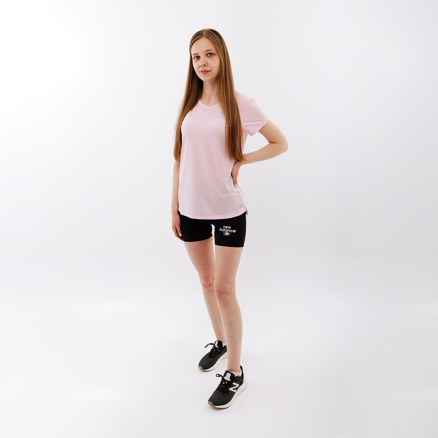 Футболка тренувальна New Balance Core Run WT11205LIR