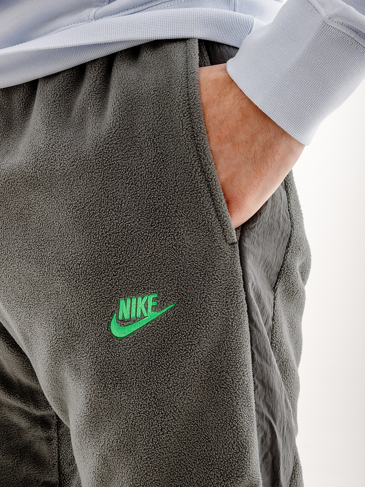 Штани Nike SPE+ FLC CUF PANT WINTER DD4892-068