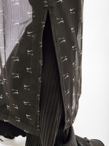 Сукня Nike W NSW AIR AOP MESH LS DRESS DV8249-010