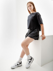 Шорти Nike W NSW TP DF MR SKORT DV8491-010