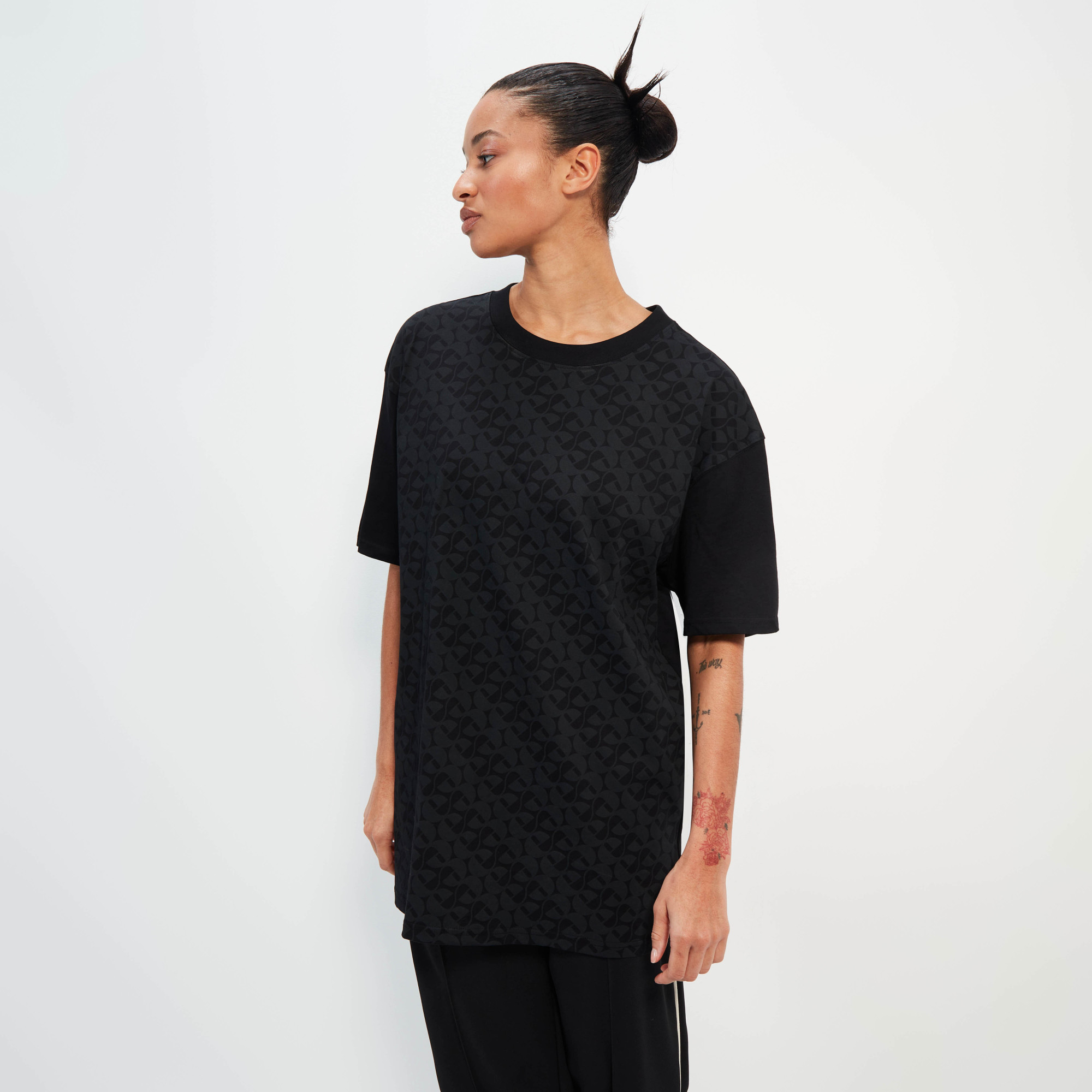 Футболка Ellesse Tee Shirt SUT19254-011
