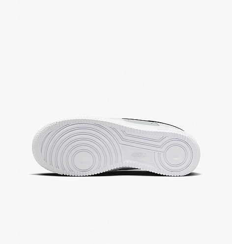 Кросівки Nike AIR FORCE 1 07 FQ2204-100