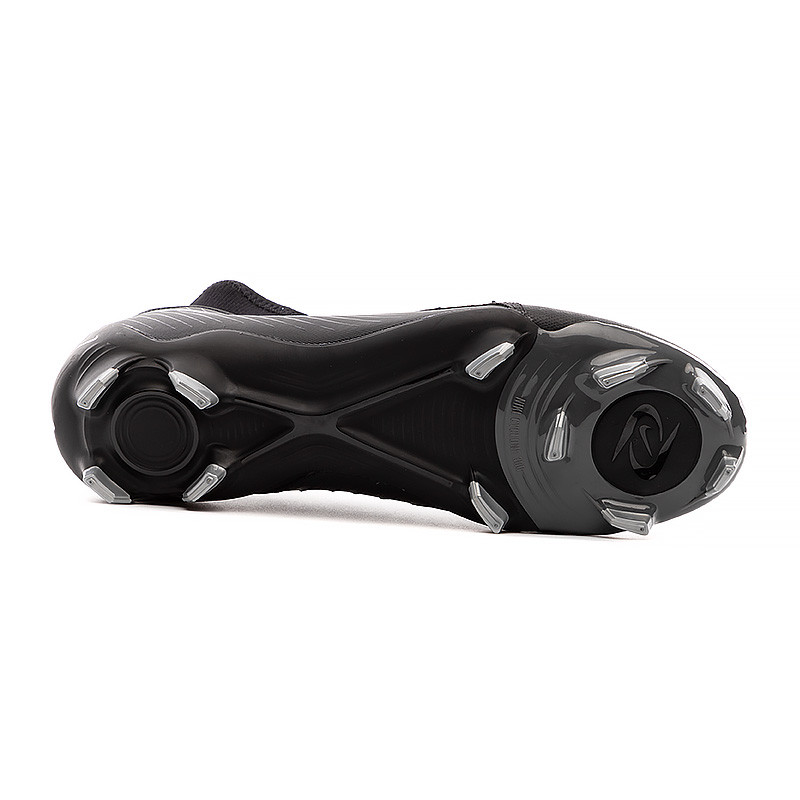 Бутси Nike PHANTOM LUNA II ACADEMY FG/MG FD6725-001