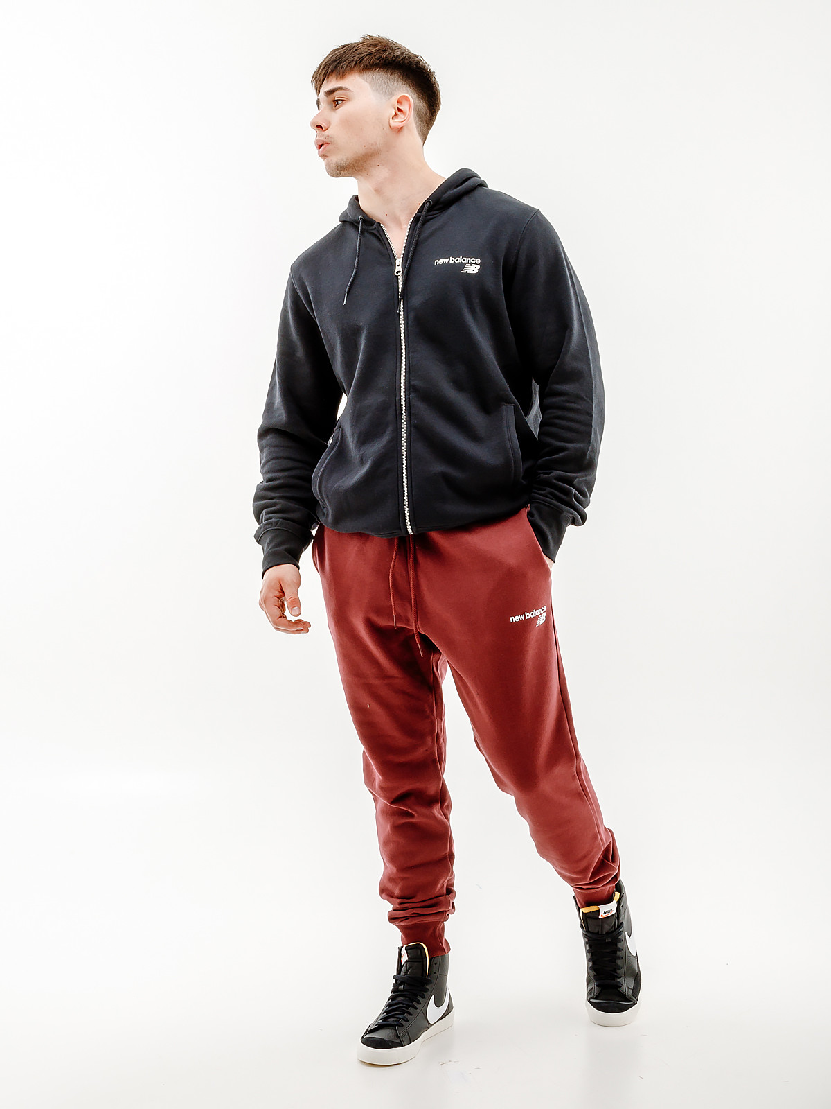 Штани New Balance Classic CF MP03904BG 1
