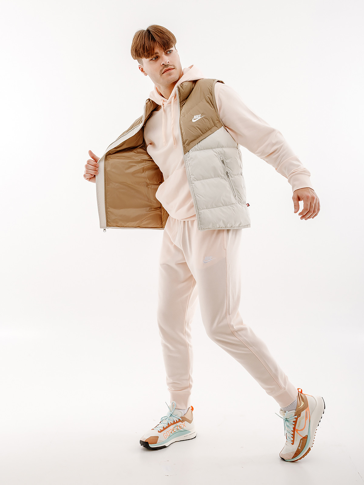 Жилетка Nike FB8193-247