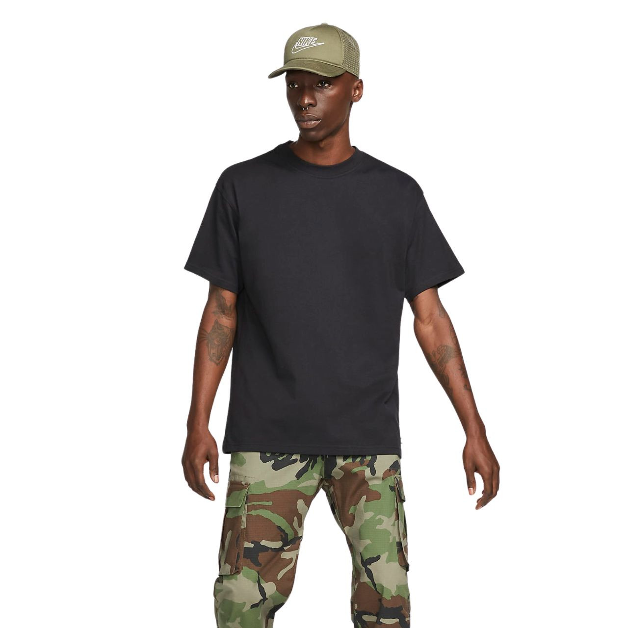 Футболка Nike M SB TEE ESSENTIALS DB9975-010