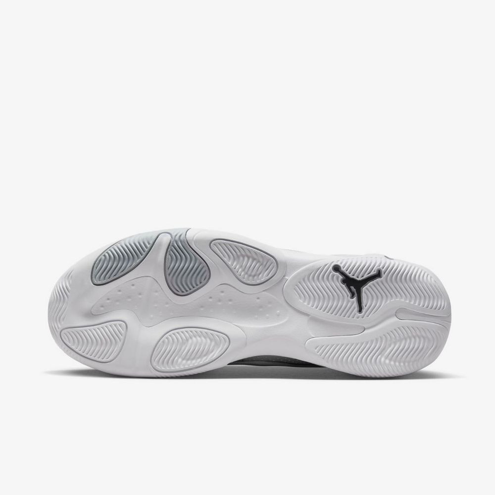 Кросівки JORDAN MAX AURA 4 DN3687-005
